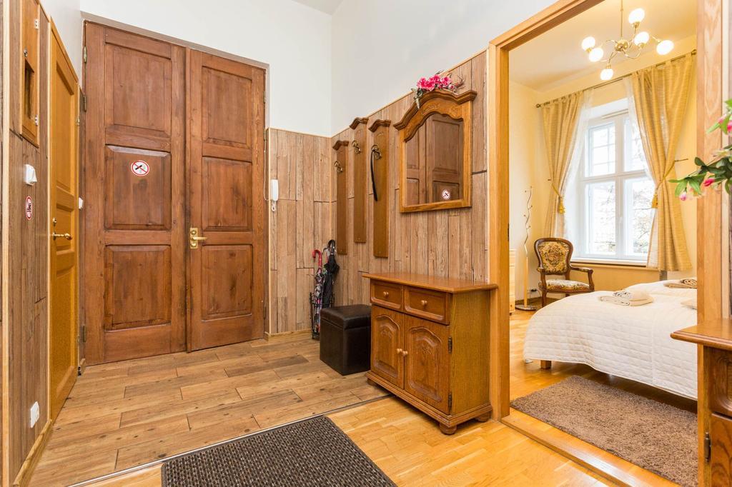 Orchid Apartment Old Town ทาลลินน์ ภายนอก รูปภาพ