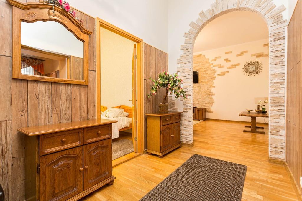 Orchid Apartment Old Town ทาลลินน์ ภายนอก รูปภาพ