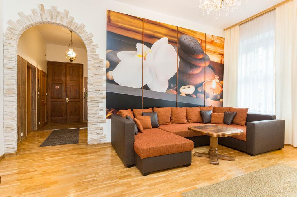 Orchid Apartment Old Town ทาลลินน์ ภายนอก รูปภาพ